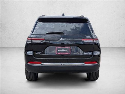 New 2026 Jeep Grand Cherokee Laredo AWD/4WD image 6