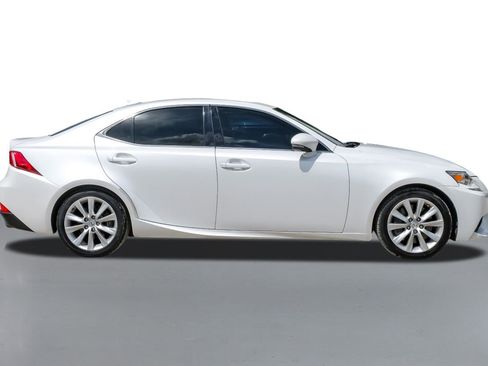 Used 2016 Lexus IS 200t RWD image 5