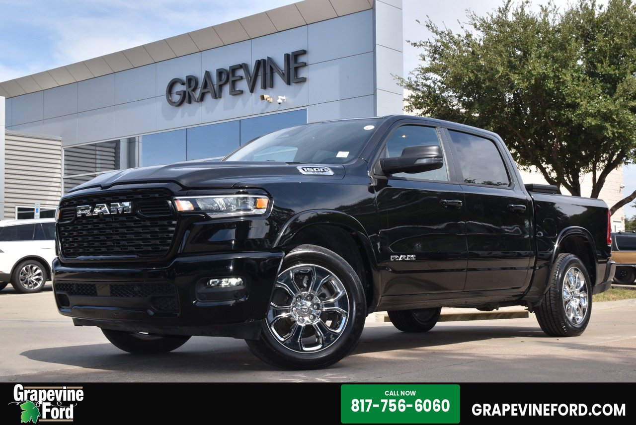 Used 2025 RAM 1500 Lone Star AWD/4WD image 1