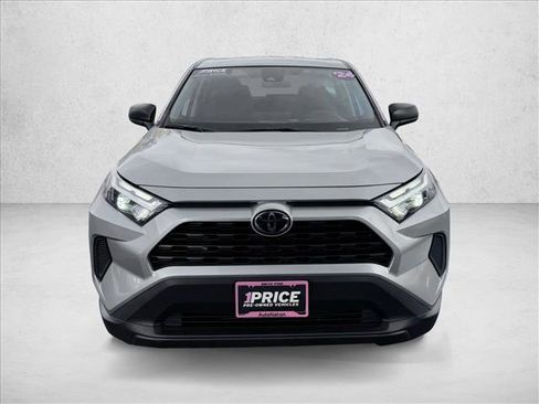 Used 2024 Toyota RAV4 LE AWD/4WD image 2