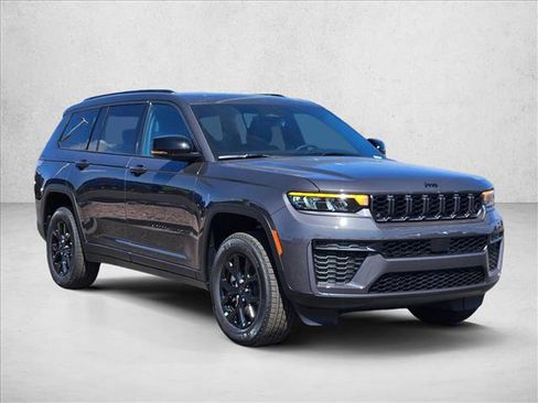 New 2026 Jeep Grand Cherokee L 4WD image 7