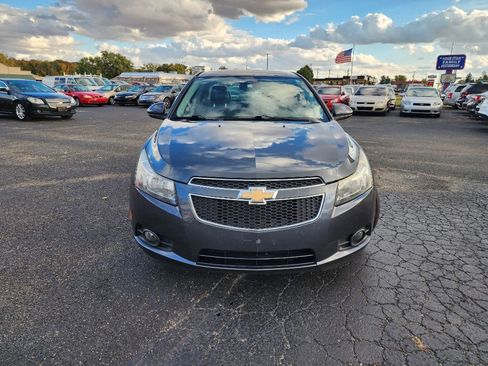Used 2013 Chevrolet Cruze LTZ image 12