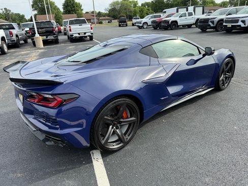 Used 2025 Chevrolet Corvette E-Ray w/ ZER Performance Package AWD/4WD image 32