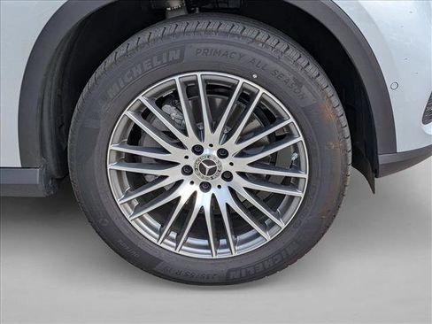 Certified 2026 Mercedes-Benz GLC 300 image 21