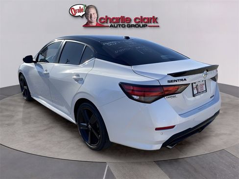 Used 2023 Nissan Sentra SR w/ Midnight Edition Package image 3