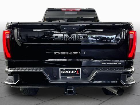 Used 2025 GMC Sierra 3500 Denali Ultimate AWD/4WD image 5