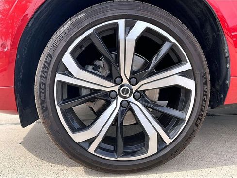 Used 2024 Volvo XC60 B5 Ultimate AWD/4WD image 11