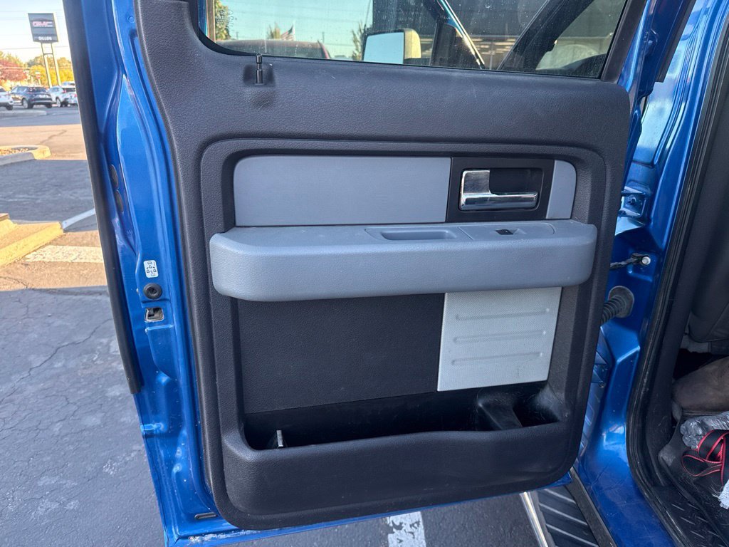 Used 2013 Ford F150 XLT w/ Luxury Equipment Group AWD/4WD image 11