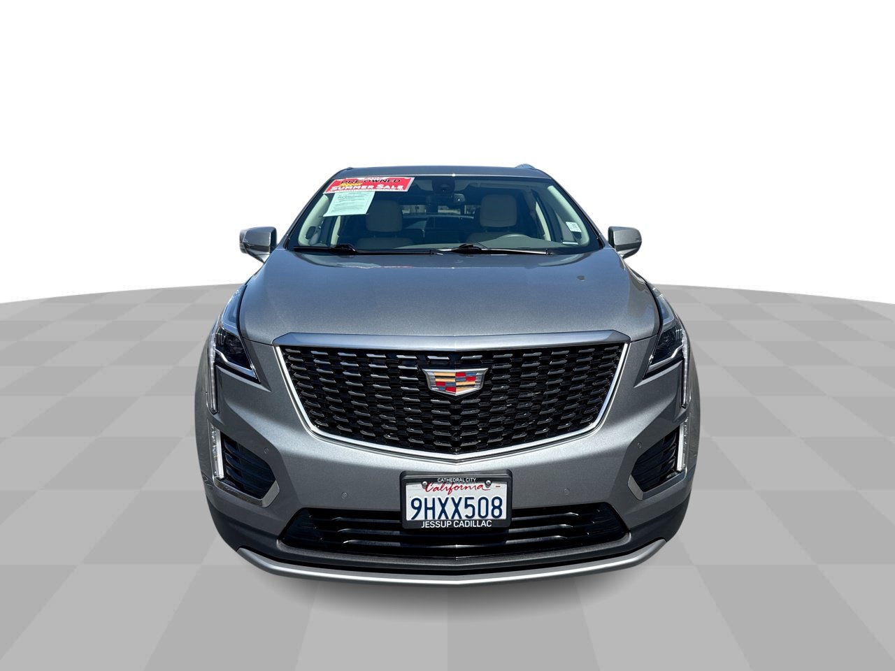 Certified 2024 Cadillac XT5 Premium Luxury w/ LPO, Premium Carpet Package FWD image 3