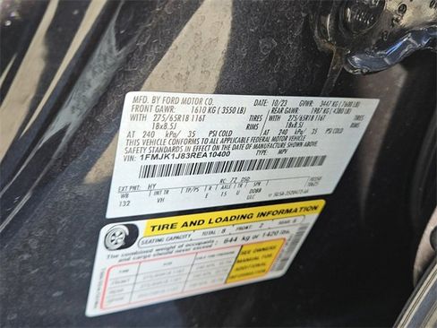 Used 2024 Ford Expedition Max XLT image 18