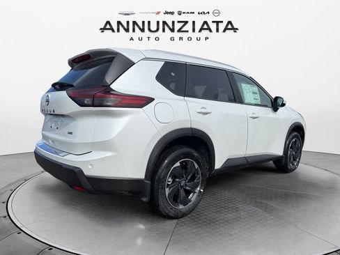 New 2026 Nissan Rogue SV w/ SV Premium Package image 5