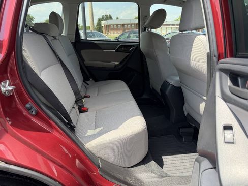 Used 2015 Subaru Forester 2.5i Premium w/ All-Weather Package AWD/4WD image 16