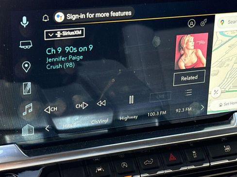 Used 2025 Chevrolet Silverado 1500 LT image 10