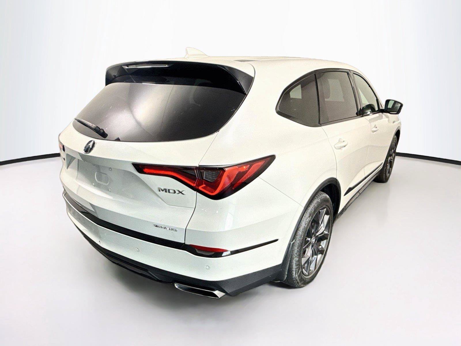 Used 2023 Acura MDX A-Spec AWD/4WD image 4