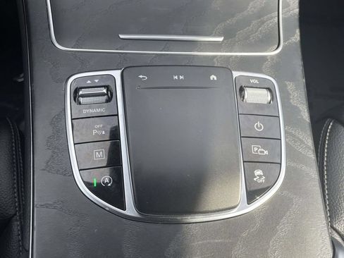 Used 2022 Mercedes-Benz GLC 300 4MATIC image 38