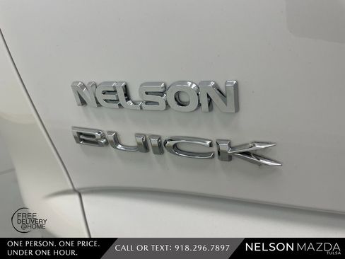 Used 2018 Buick Enclave Avenir w/ Avenir Technology Package image 15