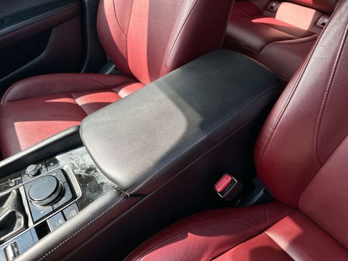 Used 2024 MAZDA MAZDA3 s image 20