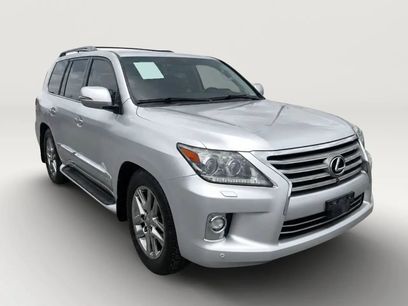 Used 2014 Lexus LX 570 4WD w/ Luxury Package