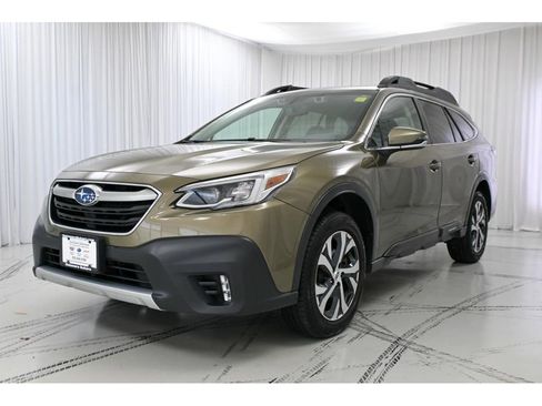 Used 2021 Subaru Outback Limited XT image 4