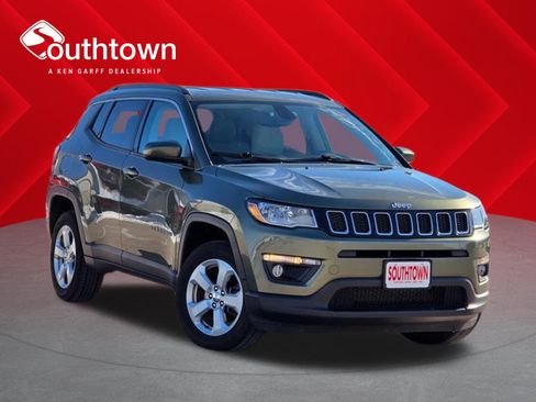 Certified 2020 Jeep Compass Latitude image 1
