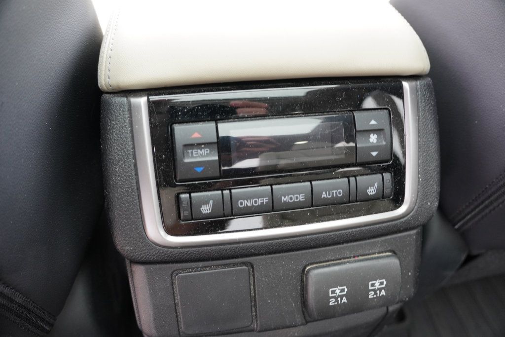 Used 2020 Subaru Ascent Limited w/ Technology Package AWD/4WD image 4
