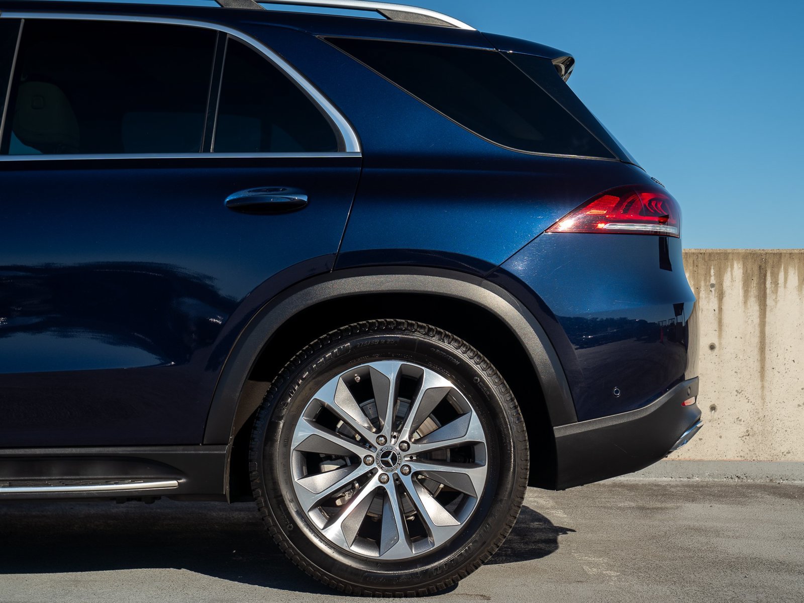 Used 2020 Mercedes-Benz GLE 350 4MATIC image 14