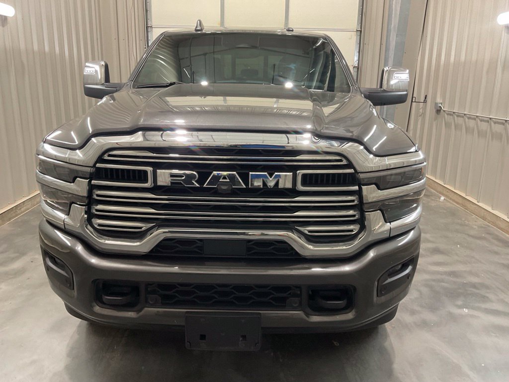 Used 2026 RAM 2500 Laramie AWD/4WD image 5