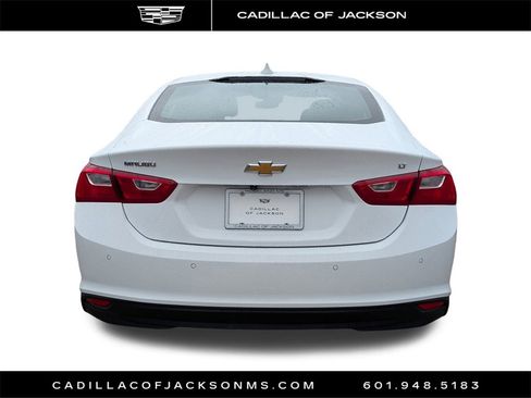 Used 2024 Chevrolet Malibu LT image 4