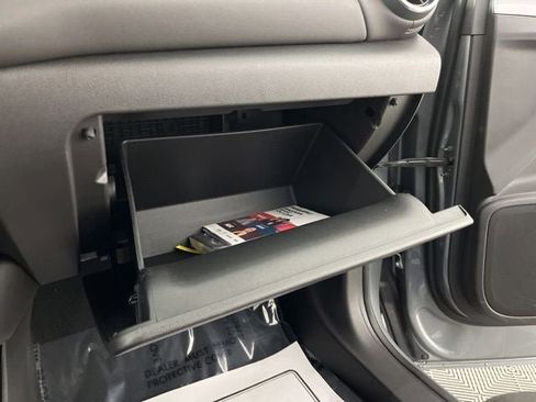 Used 2024 Chevrolet Blazer LT image 33