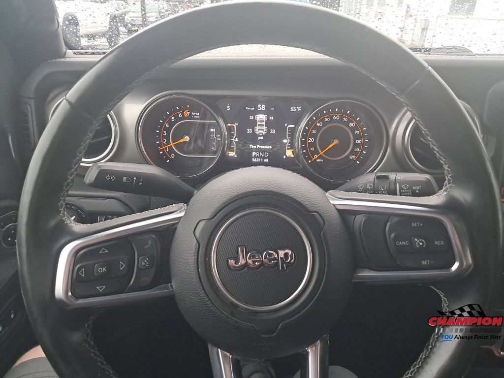 Used 2020 Jeep Wrangler Unlimited Sahara AWD/4WD image 32