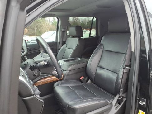 Used 2015 Chevrolet Tahoe LTZ image 3