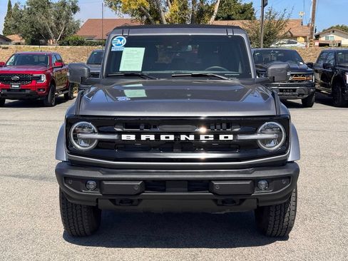 Used 2024 Ford Bronco Outer Banks AWD/4WD image 6