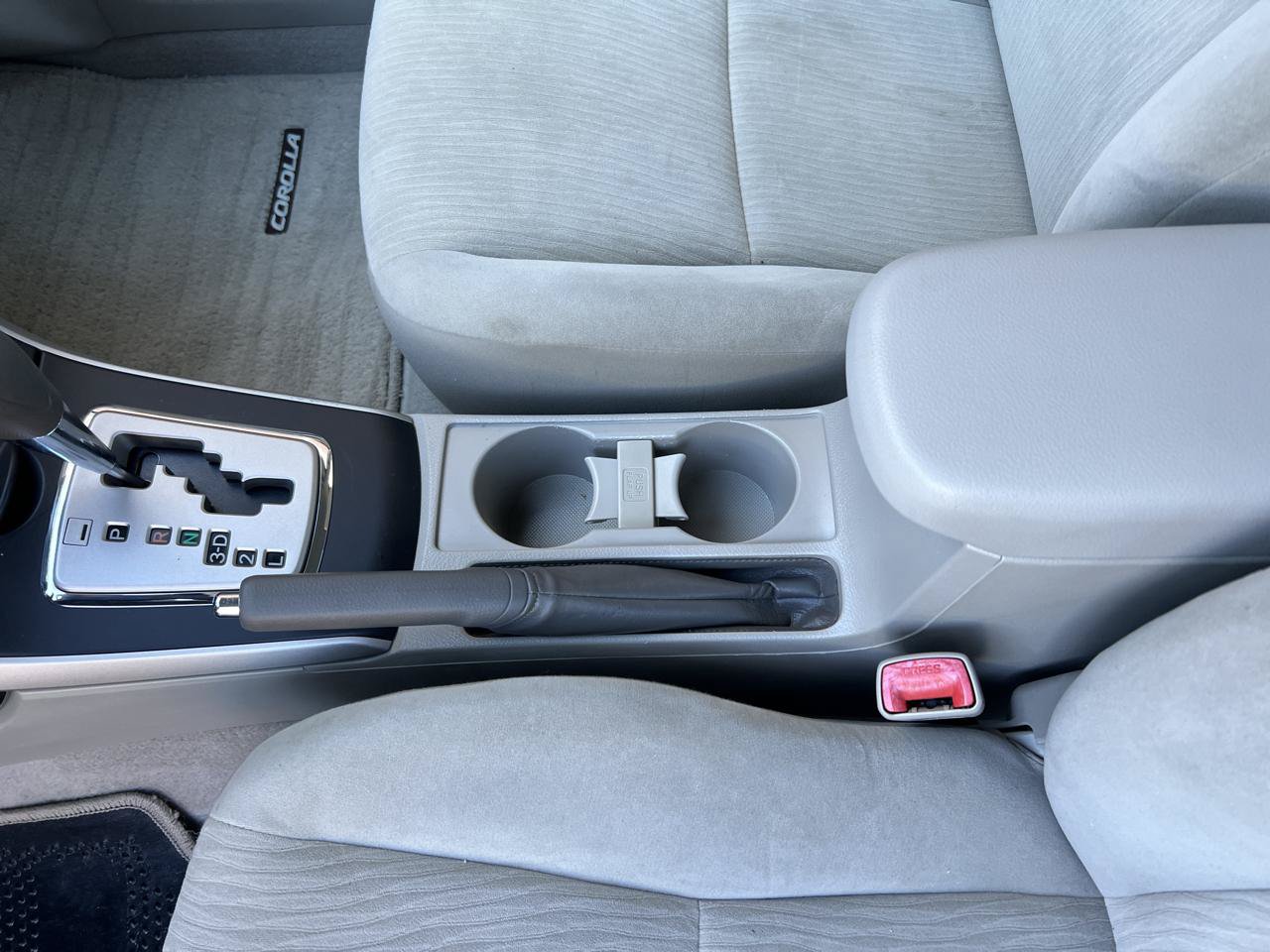 Used 2010 Toyota Corolla LE FWD image 20