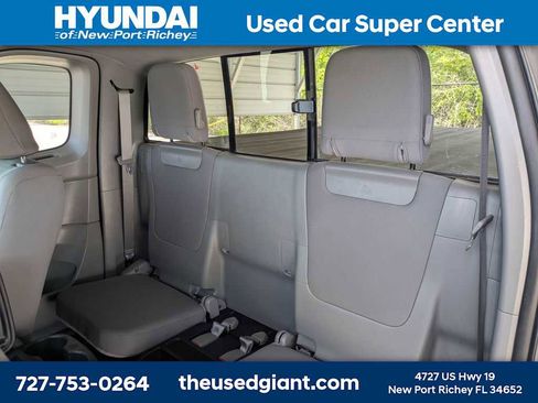 Used 2012 Toyota Tacoma 2WD Access Cab w/ SR5 Pkg image 15