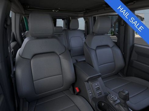 New 2025 Ford Bronco Outer Banks w/ Sasquatch Package AWD/4WD image 10