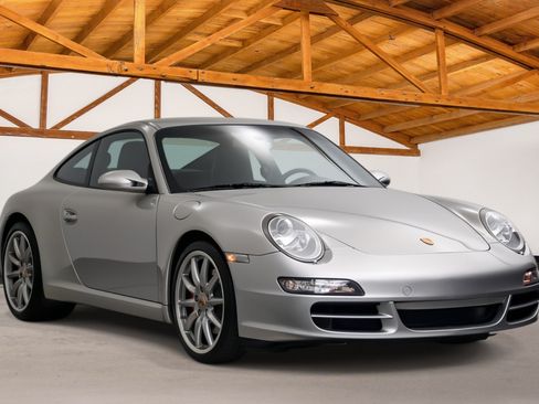 Used 2008 Porsche 911 Carrera S RWD image 7