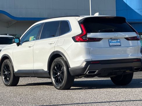 Used 2023 Honda CR-V Sport image 3