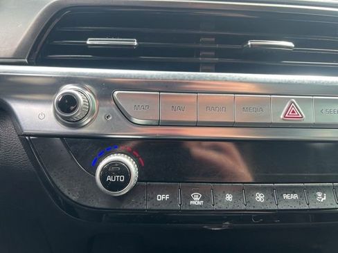 Used 2022 Kia Telluride S image 21