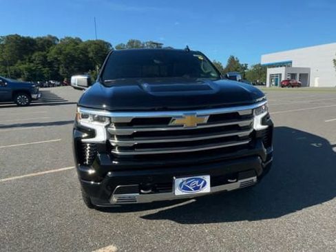 New 2026 Chevrolet Silverado 1500 High Country w/ Technology Package AWD/4WD image 7