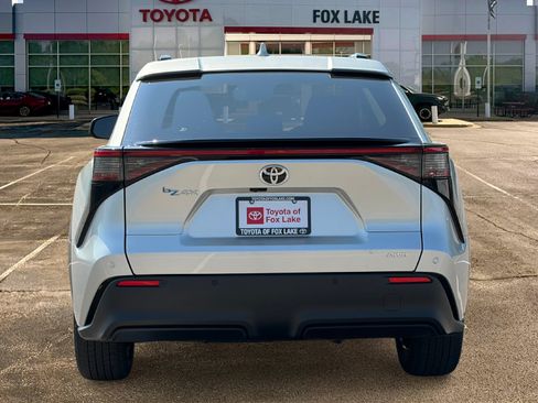 Used 2023 Toyota bZ4X AWD w/ Weather Package image 4