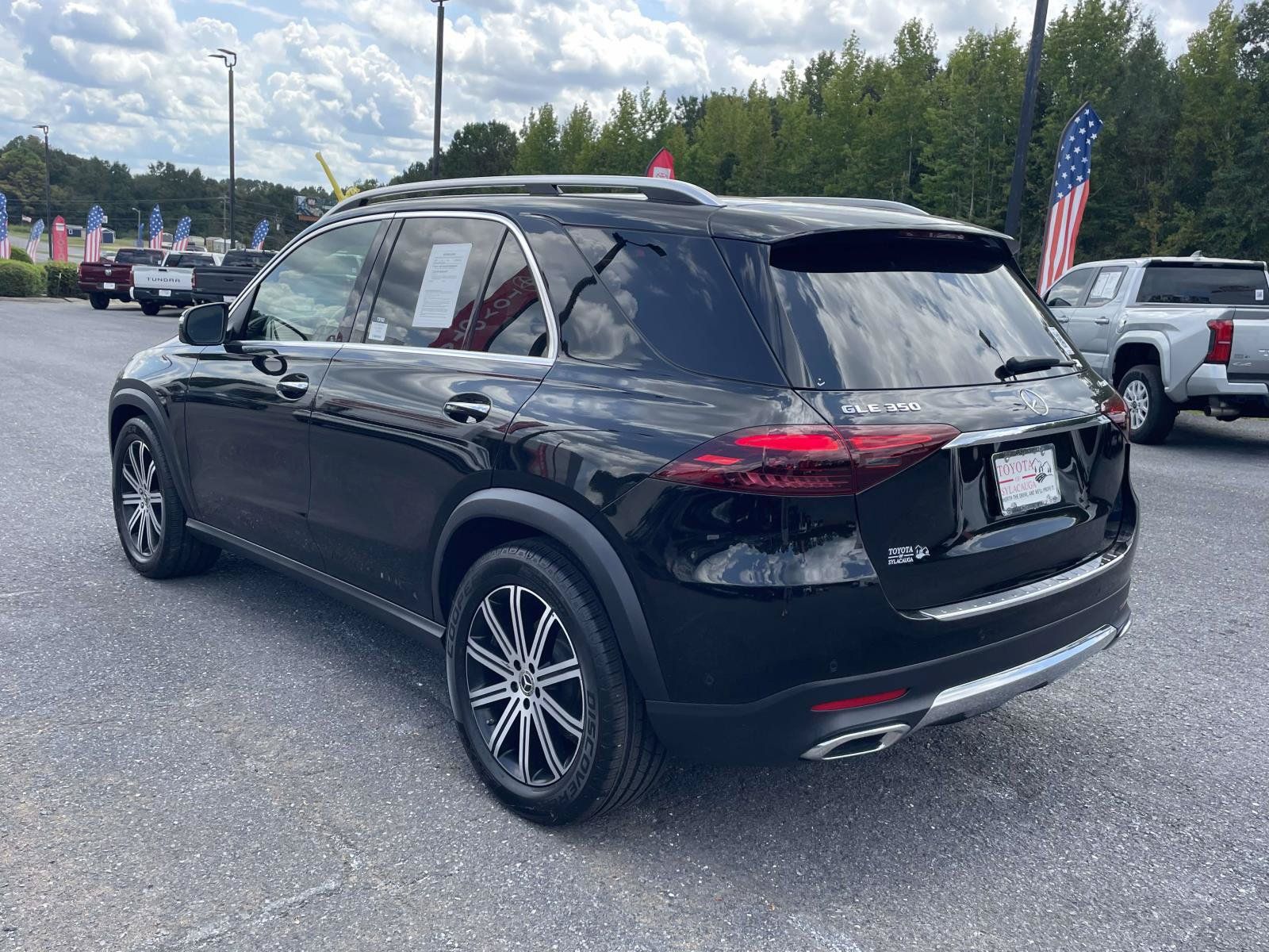 Used 2025 Mercedes-Benz GLE 350 4MATIC image 4