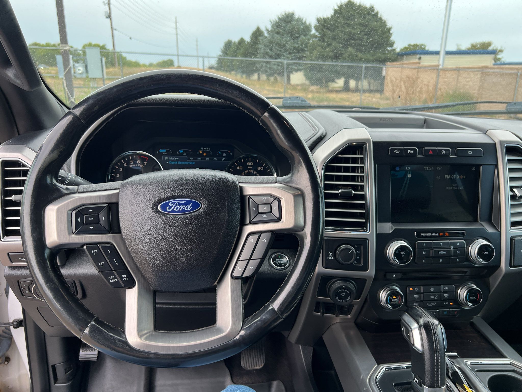 Used 2017 Ford F150 Platinum w/ Technology Package AWD/4WD image 12