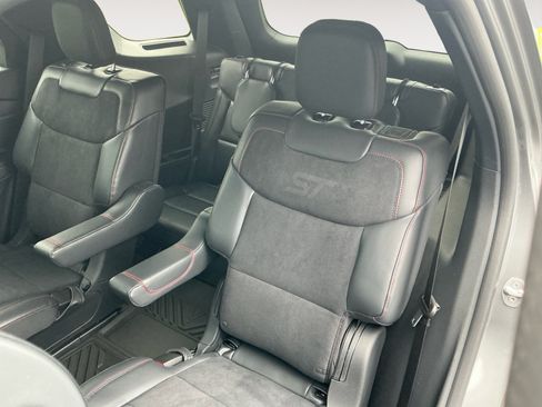 Used 2025 Ford Explorer ST w/ Sun And Sound Package AWD/4WD image 13