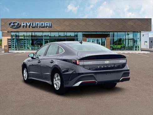 New 2026 Hyundai Sonata SE FWD image 5