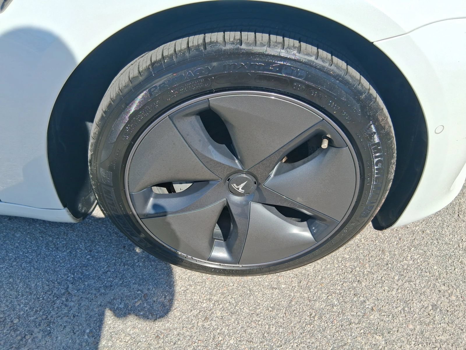 Used 2019 Tesla Model 3 Long Range AWD/4WD image 18