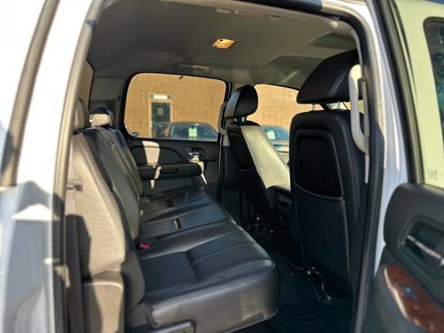 Used 2008 Chevrolet Silverado 2500 LTZ w/ Suspension Package, Off-Road image 14