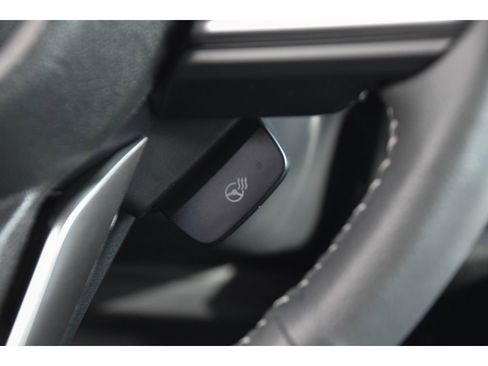 Certified 2025 Subaru Outback Limited image 34