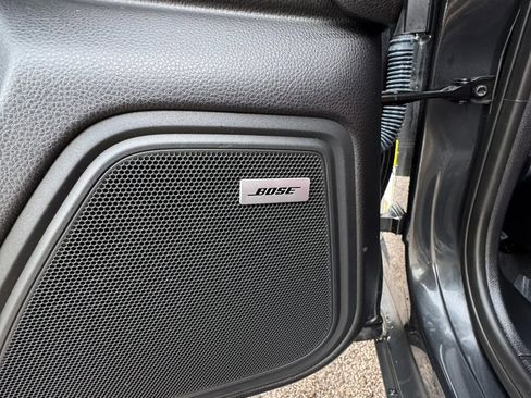 Used 2019 Porsche Macan image 15