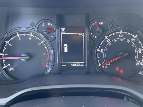 Used 2021 Toyota 4Runner SR5 image 16