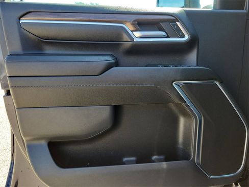 Used 2024 Chevrolet Silverado 3500 LT w/ Safety Package image 20